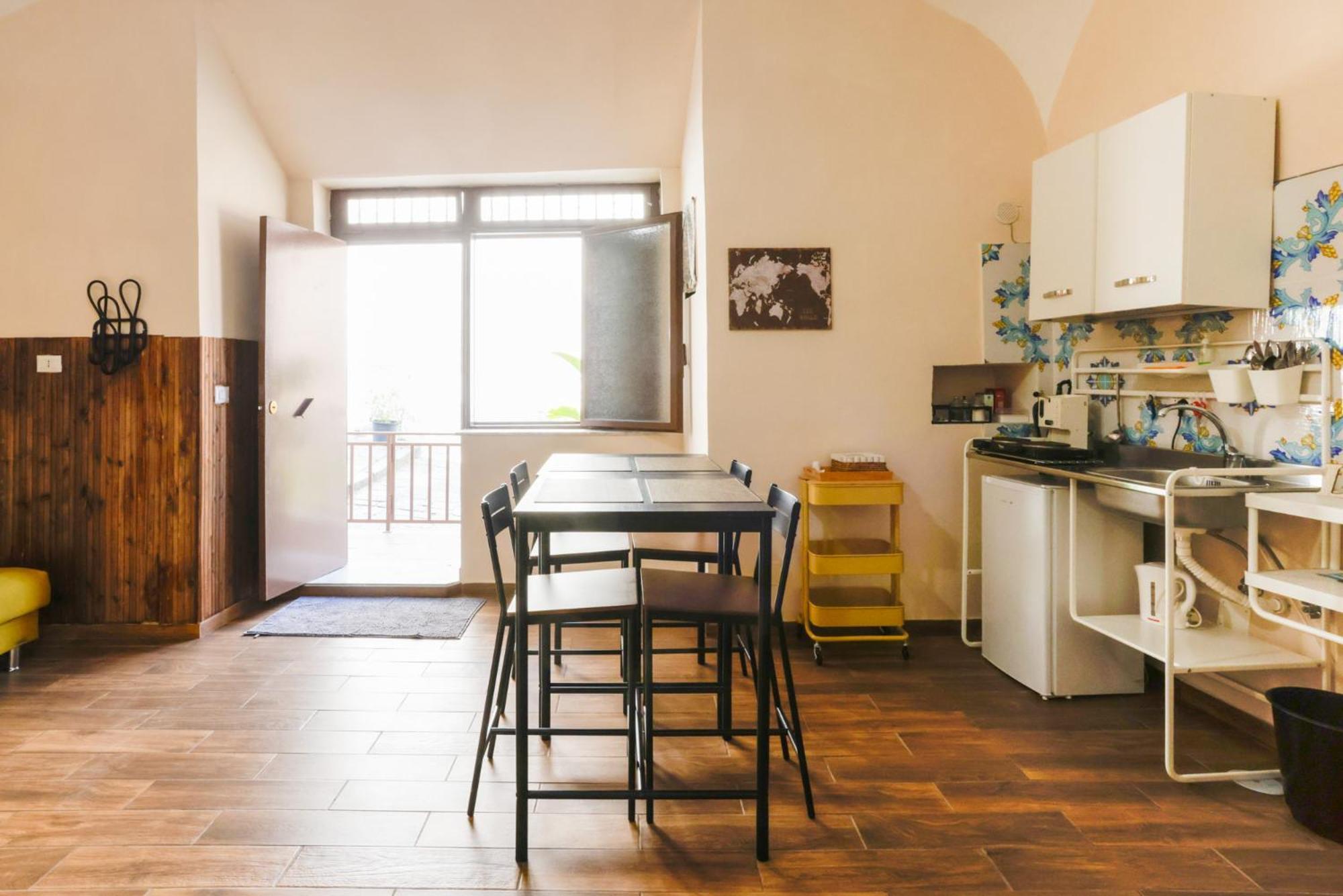 La Casetta Sulle Rampe Naples